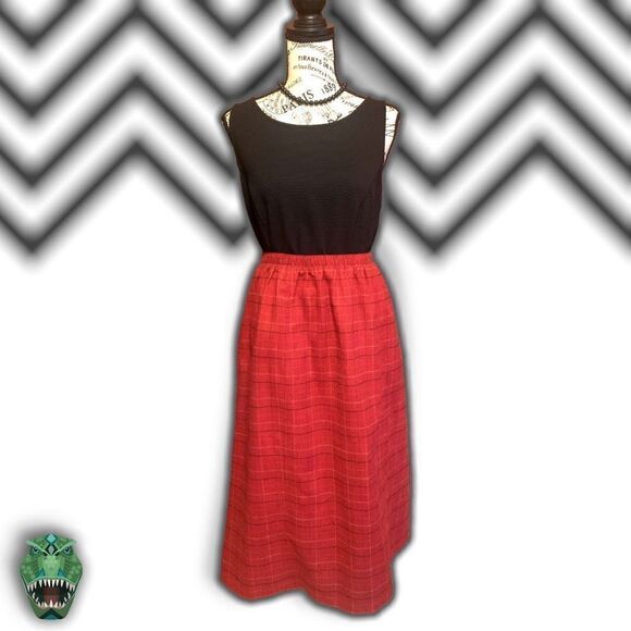 Vintage 1990’s Quirky Twee Schoolgirl Red & Black Elastic Waist Plaid Midi Skirt - Picture 3 of 6